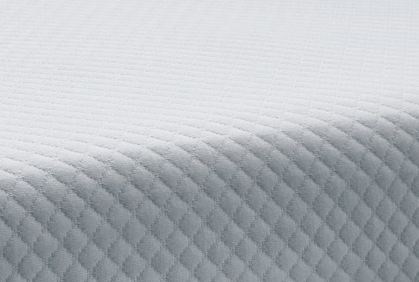 THE SIMBA
Performance Mattress Protector